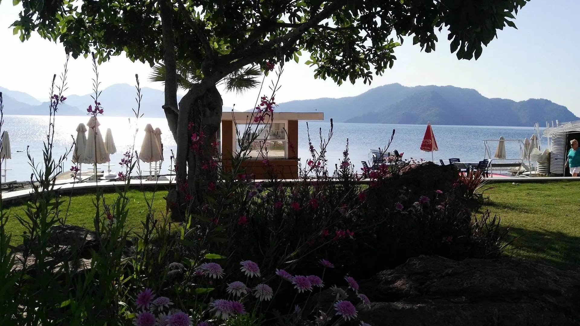 Uysal Beach Motel